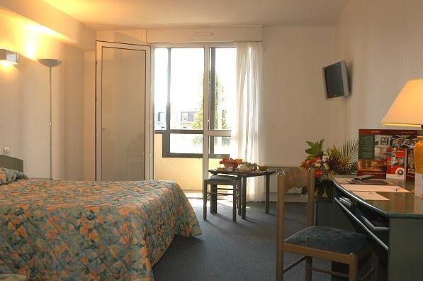 Inter-Hotel Bordeaux Meriadeck Alton الغرفة الصورة
