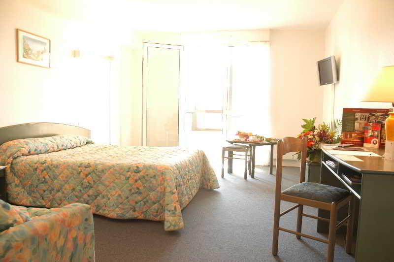 Inter-Hotel Bordeaux Meriadeck Alton المظهر الخارجي الصورة