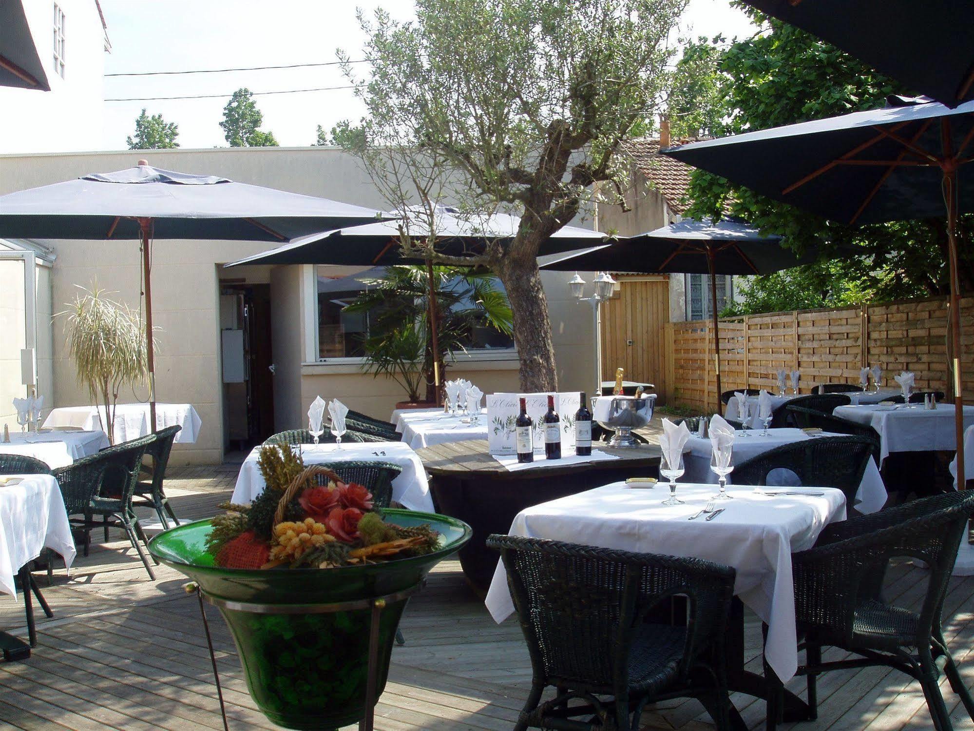 Inter-Hotel Bordeaux Meriadeck Alton المطعم الصورة